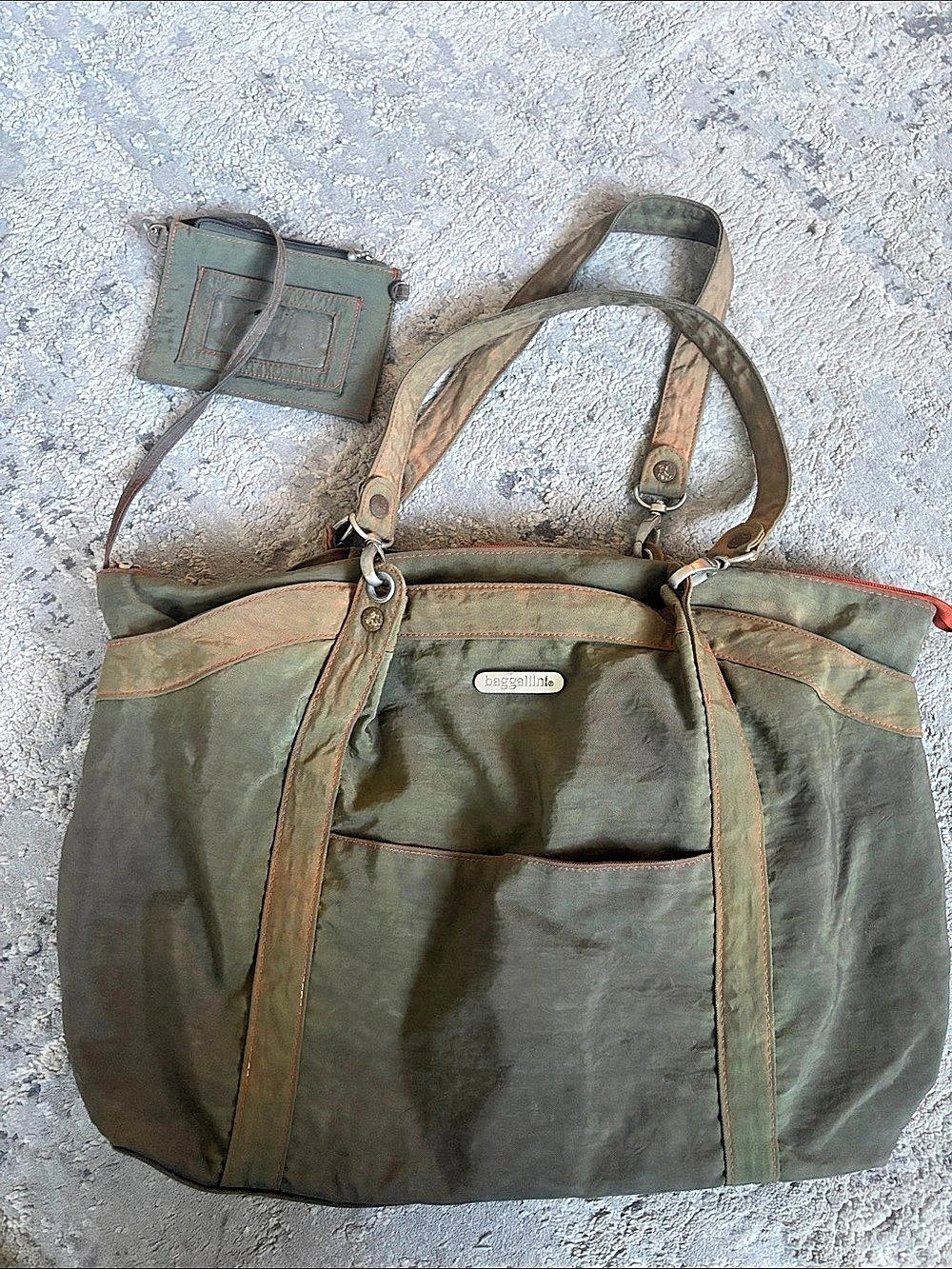 baggallini Olive Green Tote Bag